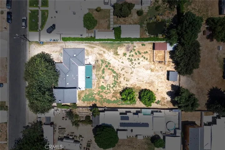 8512 Newcastle Avenue, Northridge, California 91325