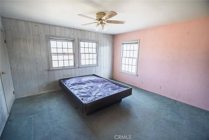 8512 Newcastle Avenue, Northridge, California 91325