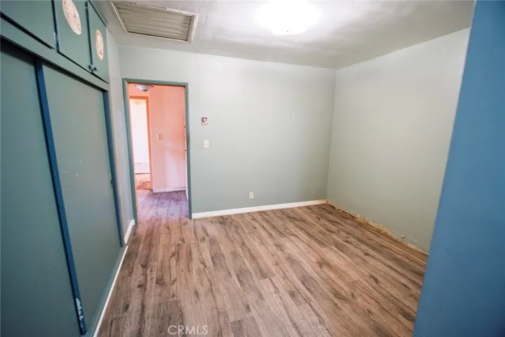 8512 Newcastle Avenue, Northridge, California 91325