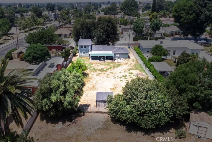 8512 Newcastle Avenue, Northridge, California 91325