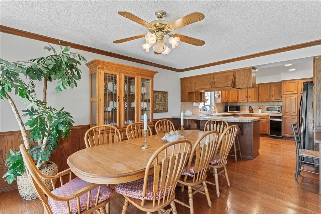 524 Golf Course Road, Lake Arrowhead, California 92352 home-pic-10