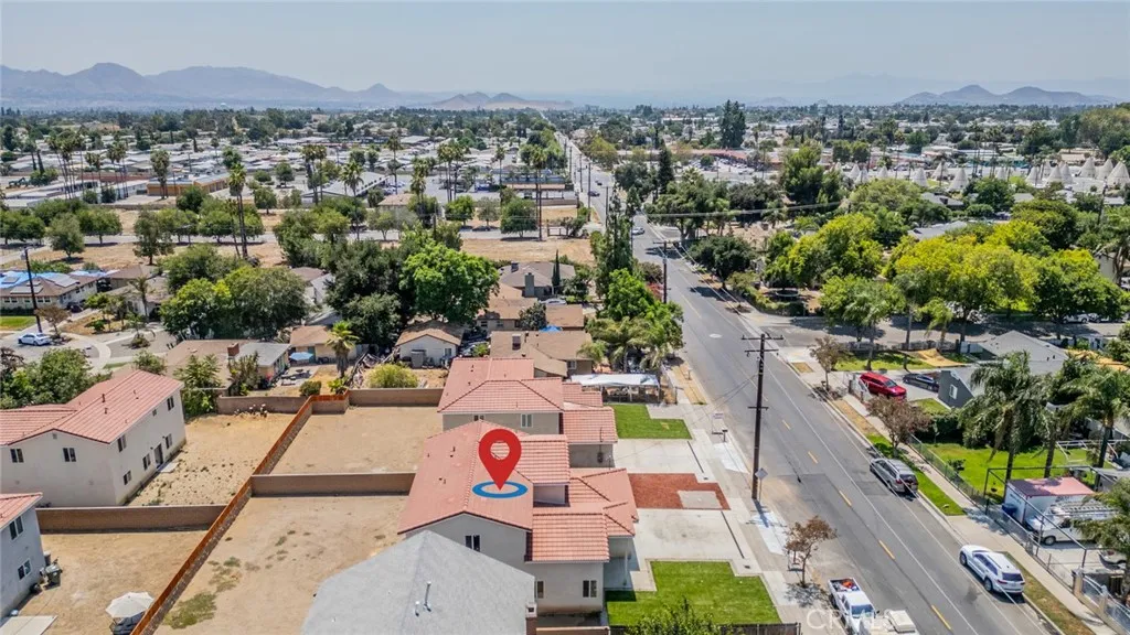 565 N Meridian Avenue, San Bernardino, California 92410 home-pic-39