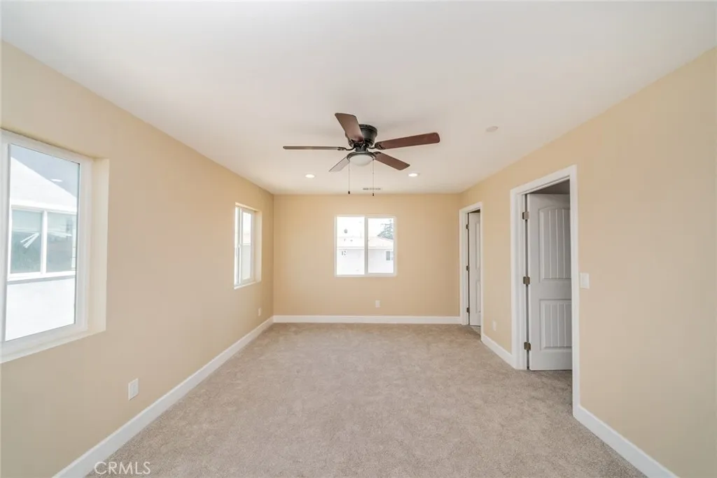 565 N Meridian Avenue, San Bernardino, California 92410 home-pic-20