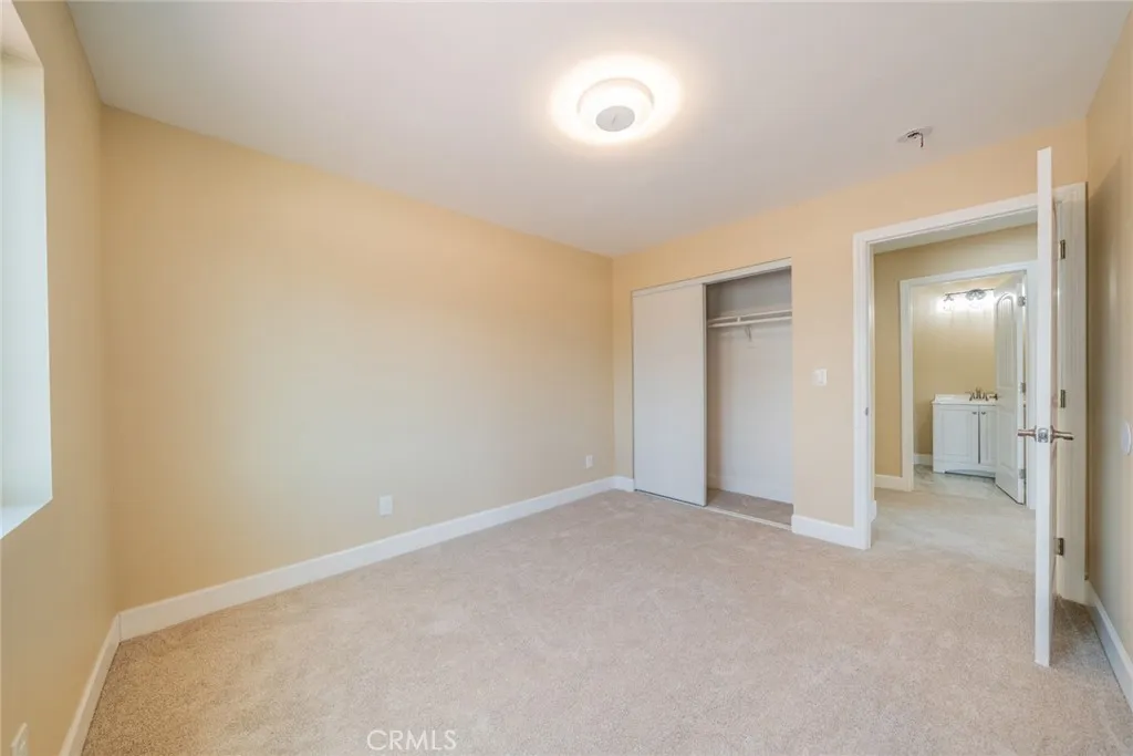 565 N Meridian Avenue, San Bernardino, California 92410 home-pic-29