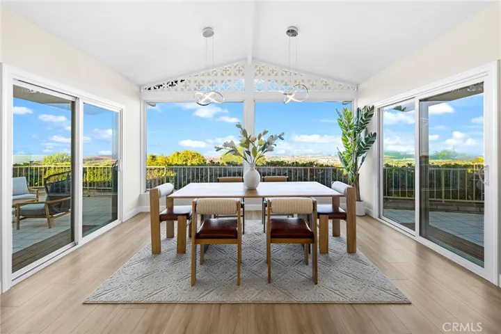 29805 Knoll View Drive, Rancho Palos Verdes, California 90275