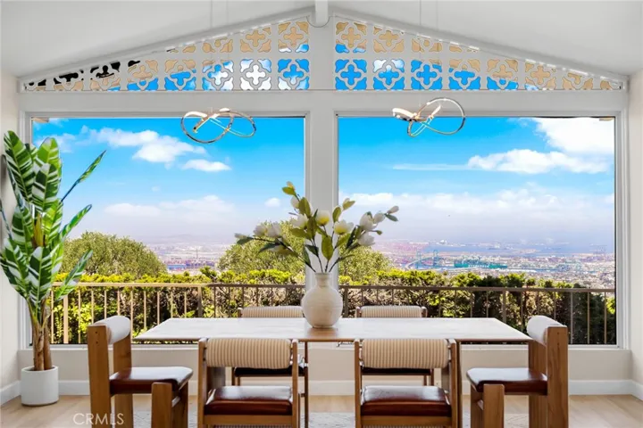 29805 Knoll View Drive, Rancho Palos Verdes, California 90275