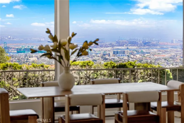 29805 Knoll View Drive, Rancho Palos Verdes, California 90275