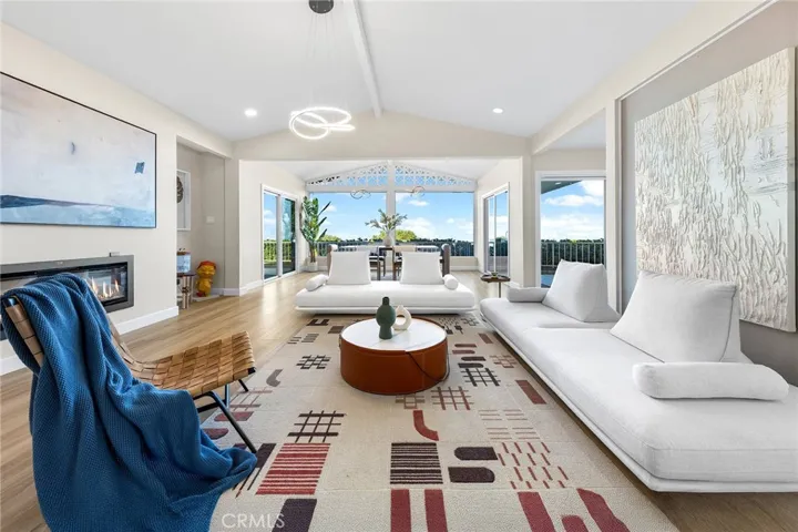 29805 Knoll View Drive, Rancho Palos Verdes, California 90275