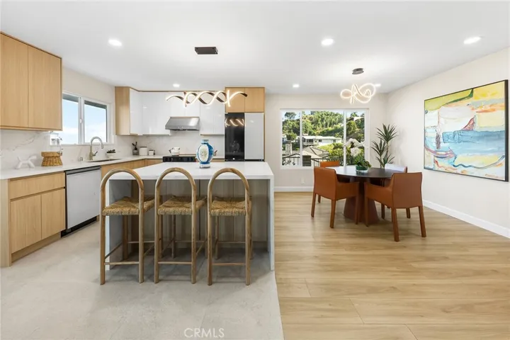 29805 Knoll View Drive, Rancho Palos Verdes, California 90275
