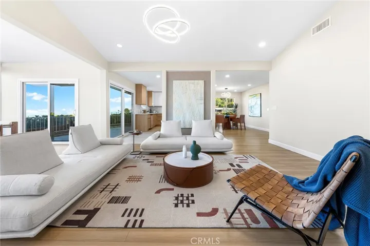 29805 Knoll View Drive, Rancho Palos Verdes, California 90275