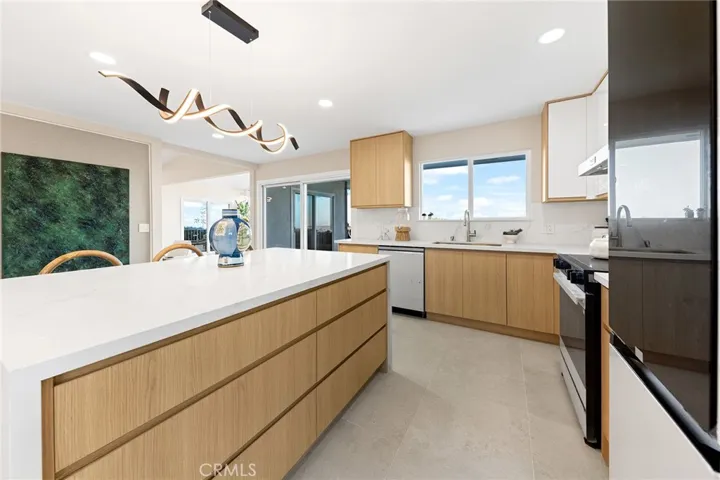 29805 Knoll View Drive, Rancho Palos Verdes, California 90275