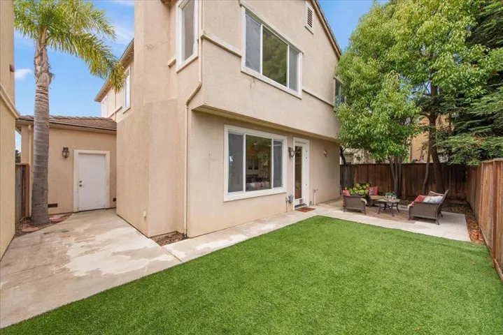 35 Paseo Drive, Watsonville, California 95076