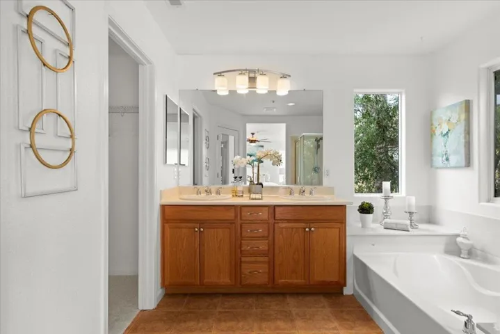 35 Paseo Drive, Watsonville, California 95076