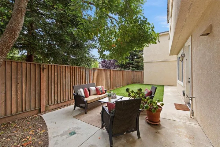 35 Paseo Drive, Watsonville, California 95076