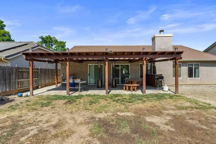 748 Ashbury Court, Los Banos, California 93635