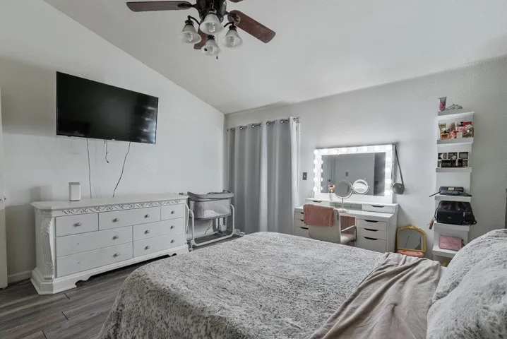 748 Ashbury Court, Los Banos, California 93635