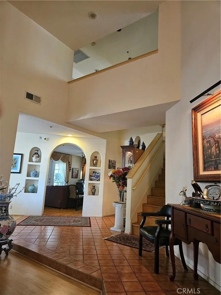 14001 Rabbit Road, Sylmar, California 91342 home-pic-12