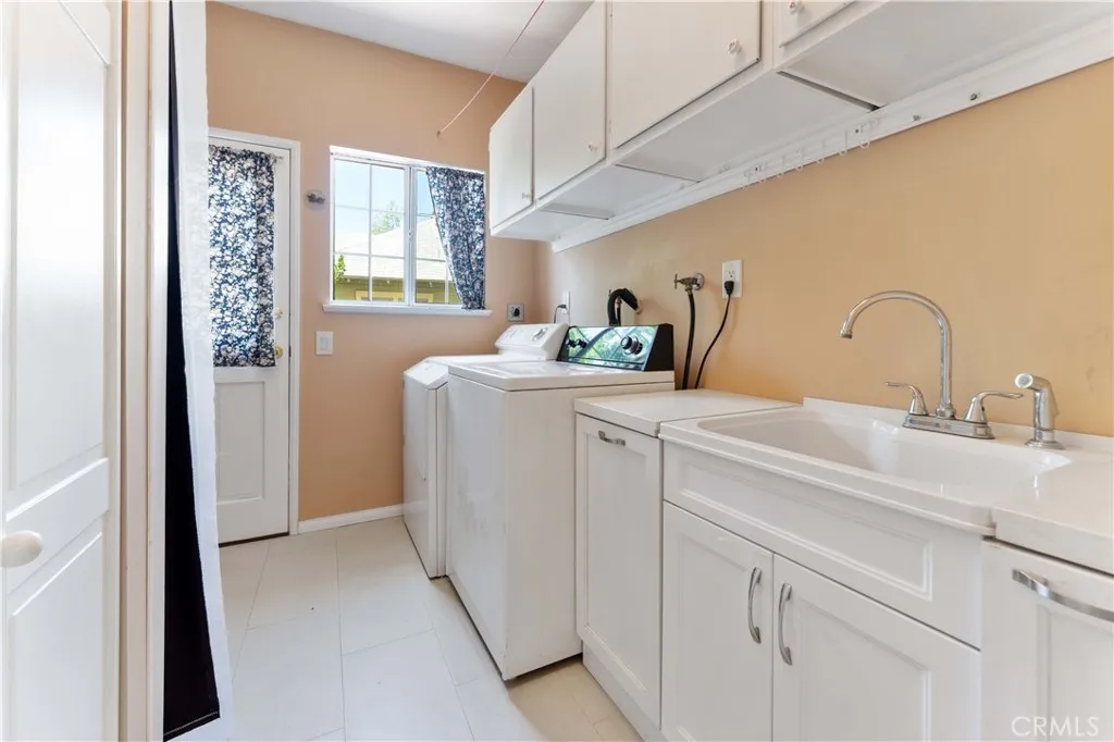 2364 6th Street, La Verne, California 91750 home-pic-15