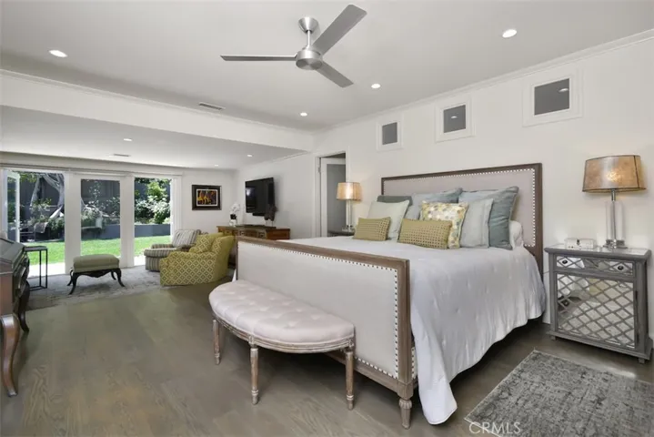 4303 Bonavita Drive, Encino, California 91436