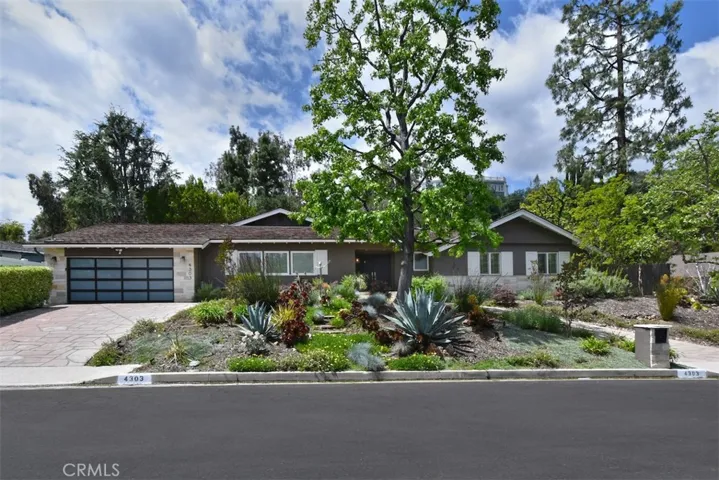4303 Bonavita Drive, Encino, California 91436