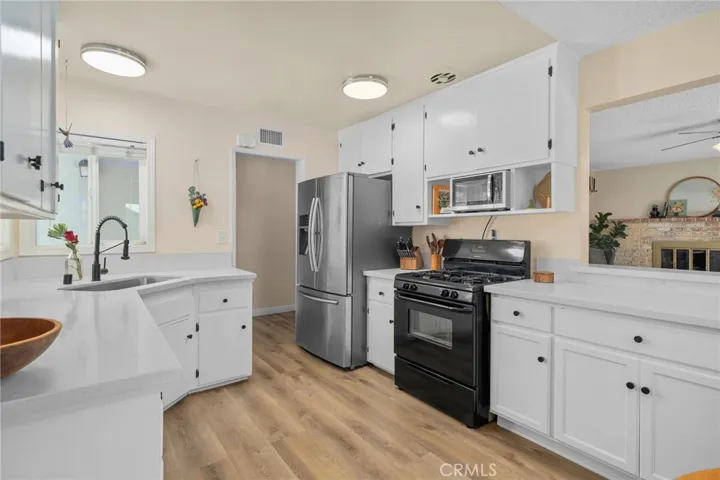 3542 Lillian Street, Riverside, California 92504