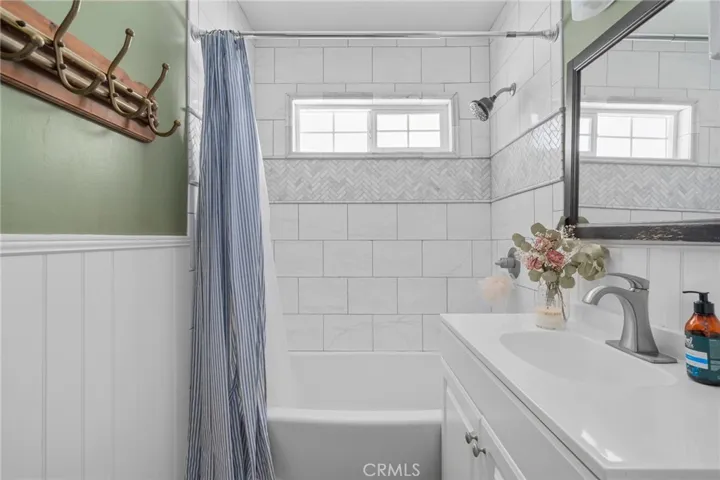 3542 Lillian Street, Riverside, California 92504