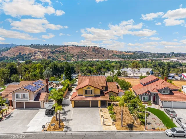 24330 Via Lenardo, Yorba Linda, California 92887