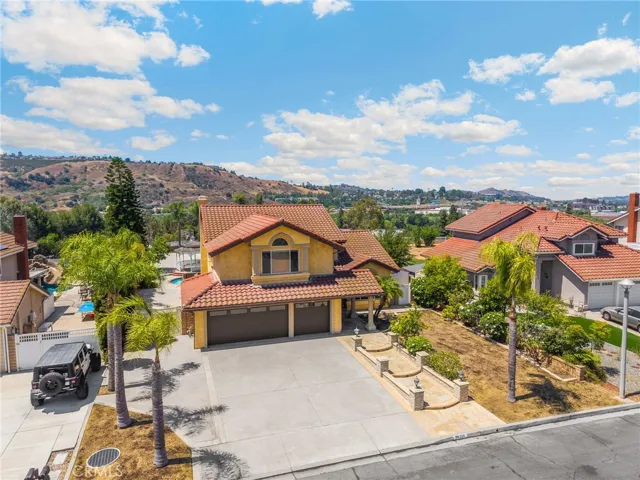 24330 Via Lenardo, Yorba Linda, California 92887