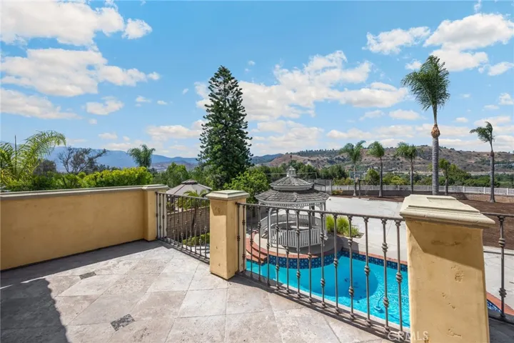 24330 Via Lenardo, Yorba Linda, California 92887