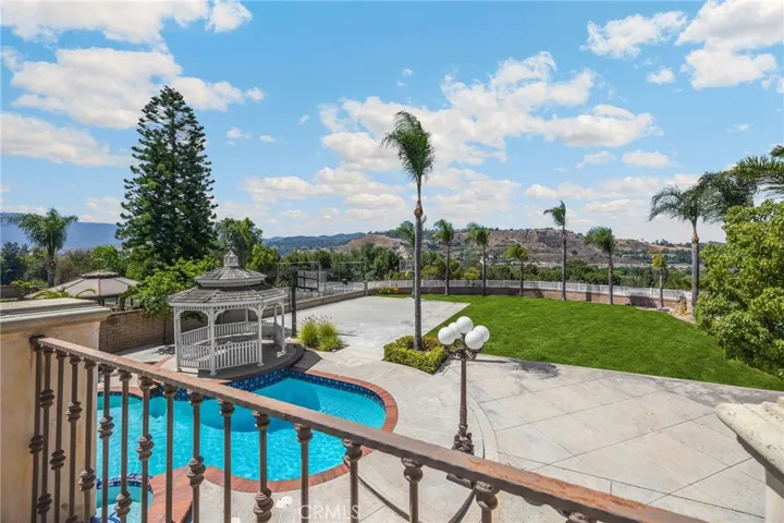 24330 Via Lenardo, Yorba Linda, California 92887