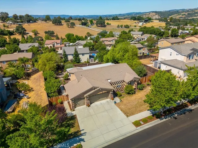 796 Angus Street, Paso Robles, California 93446