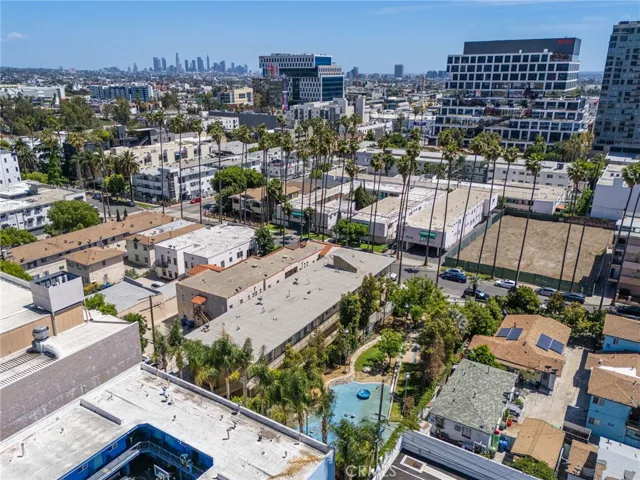 5923 Carlton Way, Los Angeles, California 90028