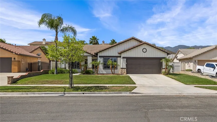 1318 Baldwin Drive, Corona, California 92881