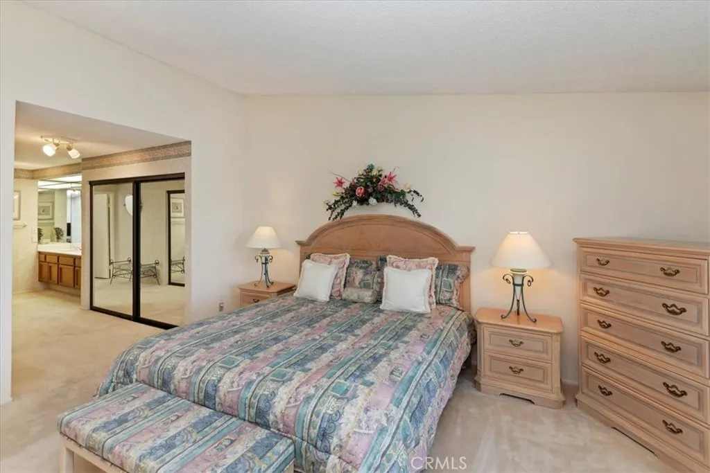 548 Via La Paloma, Riverside, California 92507 home-pic-20