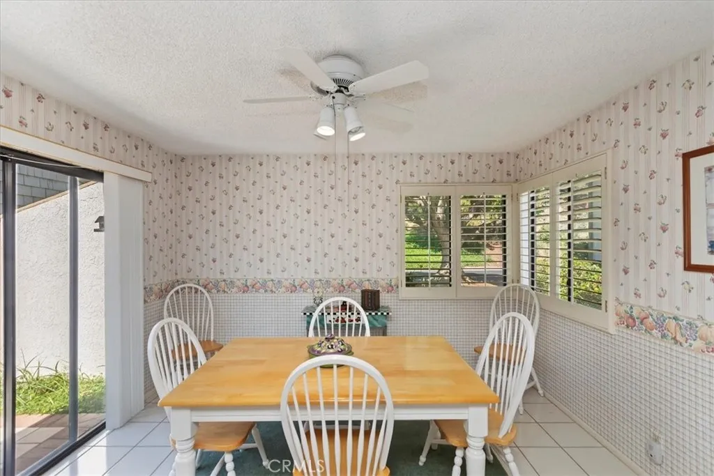 548 Via La Paloma, Riverside, California 92507 home-pic-18