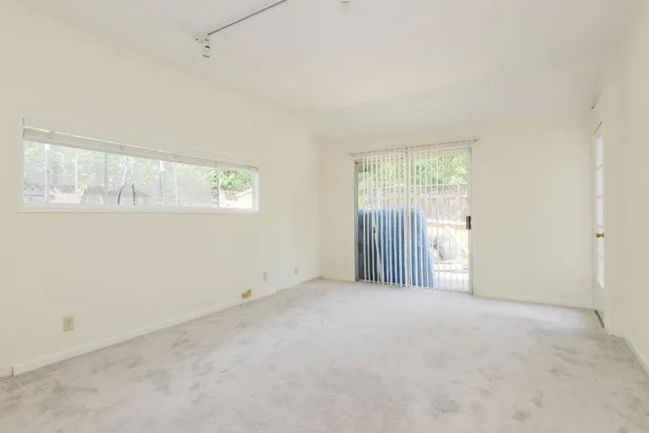 260 Santa Monica Avenue, Menlo Park, California 94025