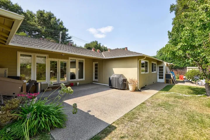 260 Santa Monica Avenue, Menlo Park, California 94025