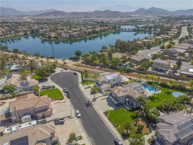 30528 Covecrest Circle, Menifee, California 92584