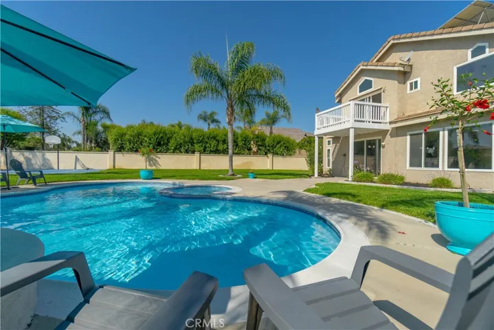 30528 Covecrest Circle, Menifee, California 92584