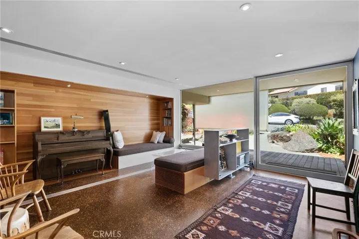 767 Pasatiempo Drive, San Luis Obispo, California 93405
