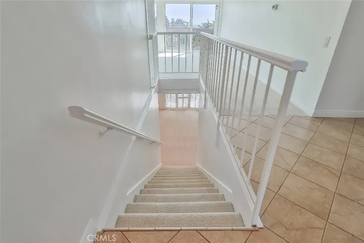 813 Woodlawn Drive, Thousand Oaks, California 91360