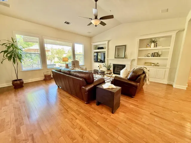 2381 Allegro St, Livermore, California 94550