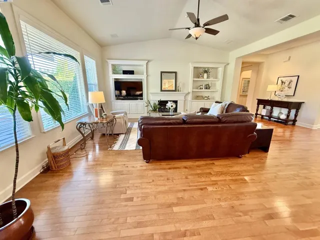 2381 Allegro St, Livermore, California 94550