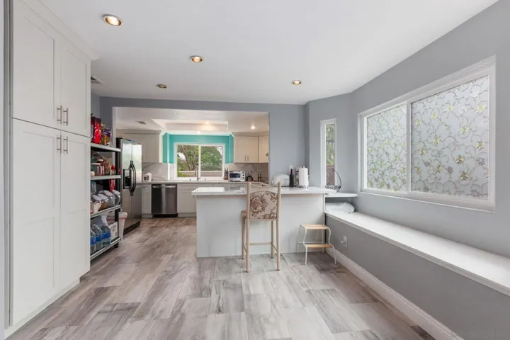 3290 San Helena Dr, Oceanside, California 92056