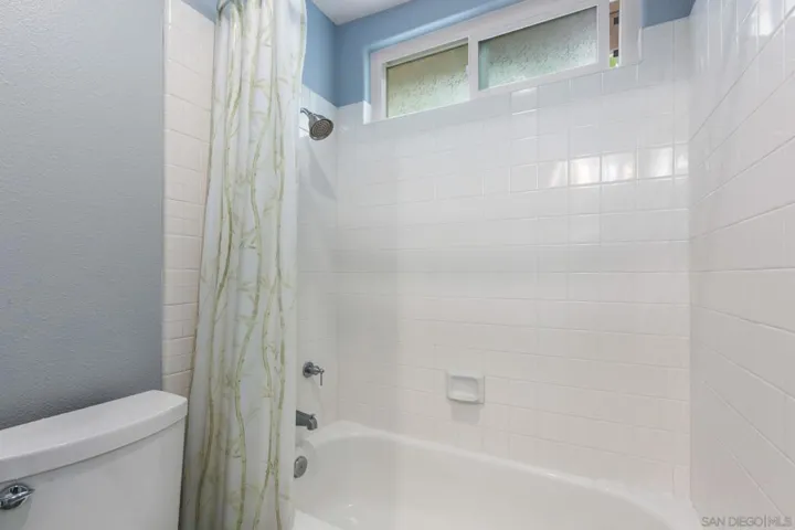 3290 San Helena Dr, Oceanside, California 92056