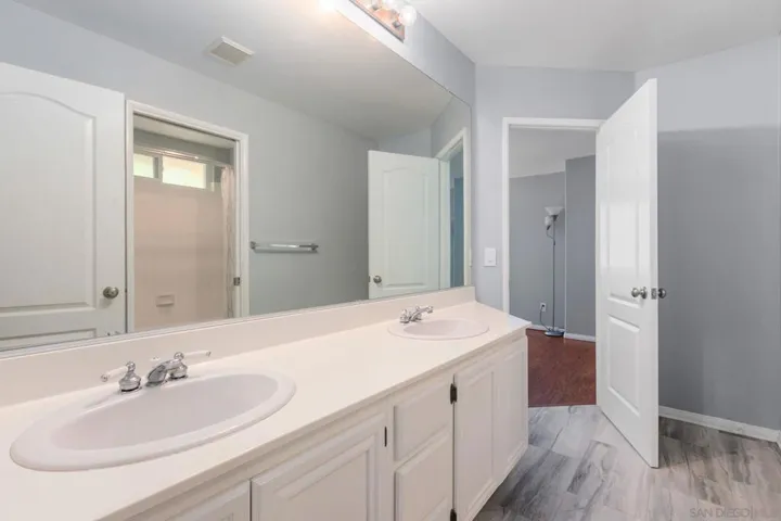 3290 San Helena Dr, Oceanside, California 92056