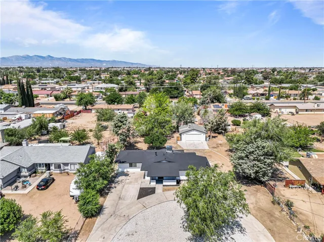 10352 Lincoln Avenue, Hesperia, California 92345