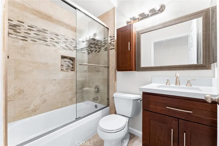 7977 E Viewrim Drive, Anaheim Hills, California 92808