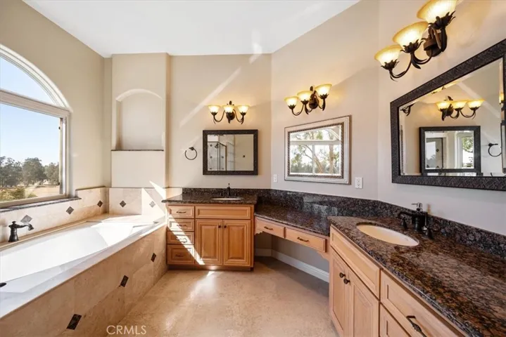 Primary bath