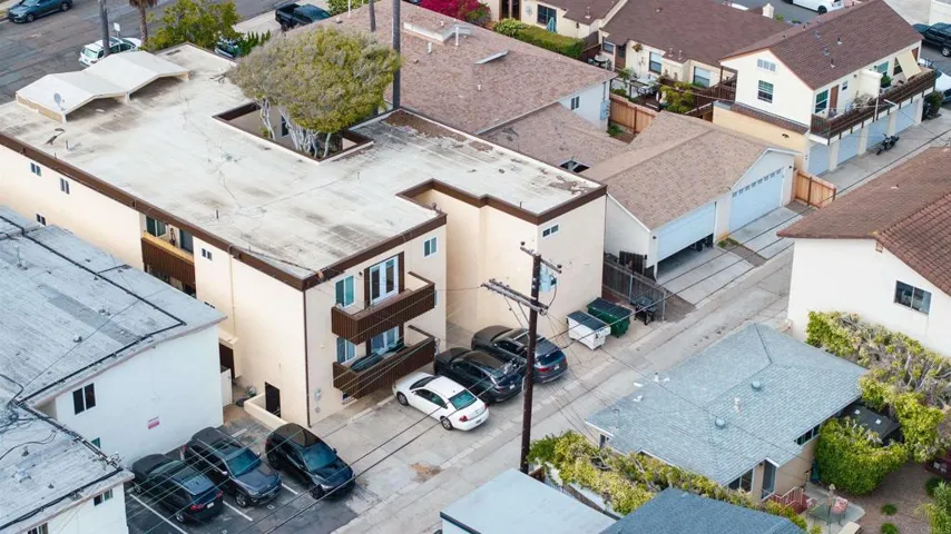 901 Sapphire Street, San Diego, California 92109